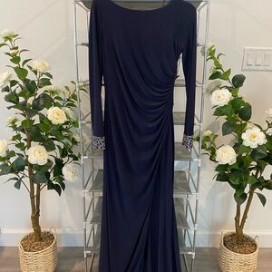 Elegant Navy Blue Long Sleeve Dress